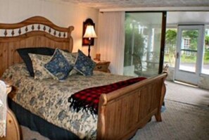 Room - Captains' Inn Bed & Breakfast (Mount Dora)