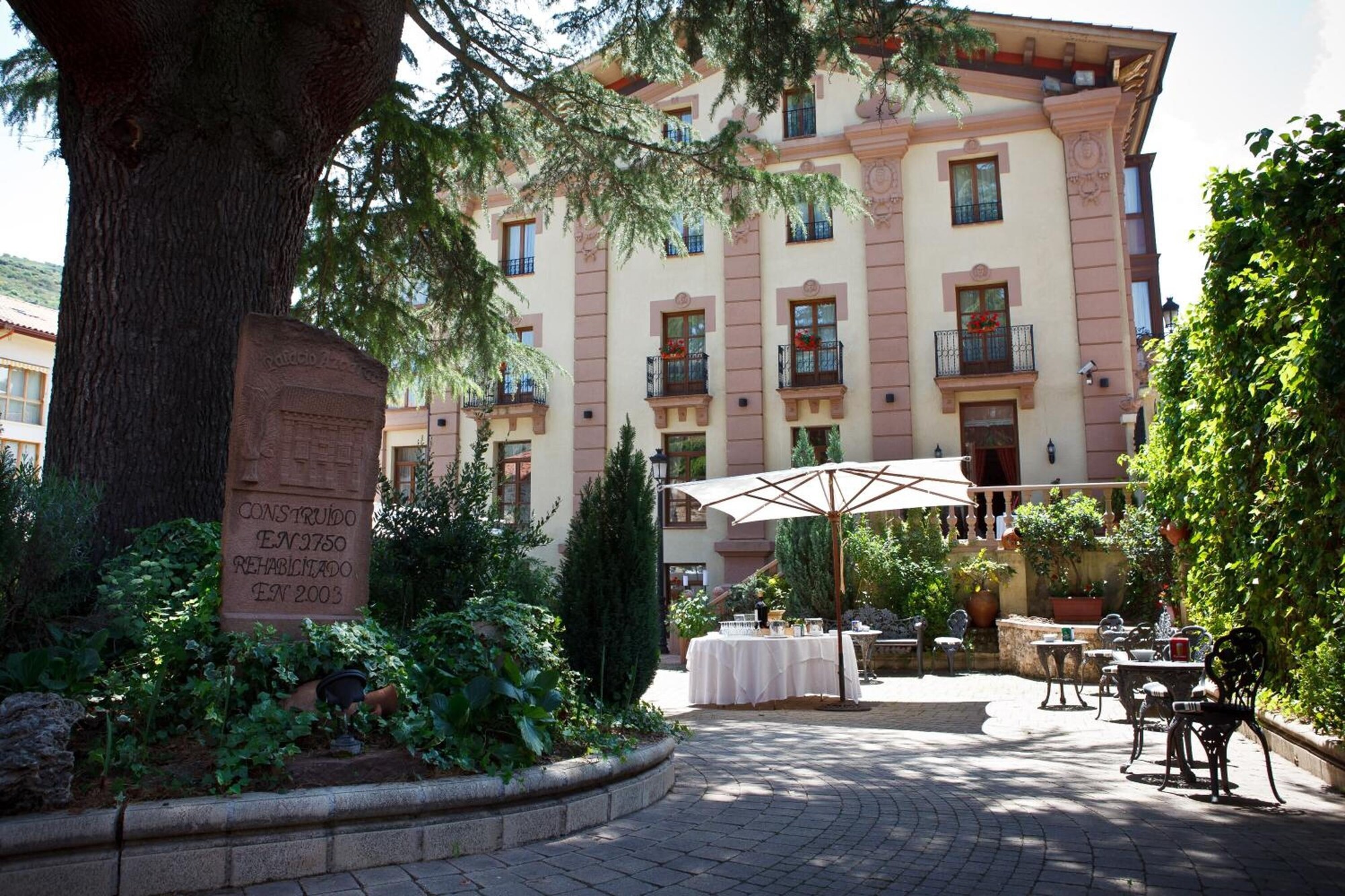 3 Star Hotels
