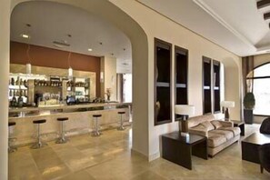 Bar (en el alojamiento)