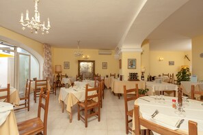 Restaurant - Hotel Ape Regina (Casamicciola Terme)