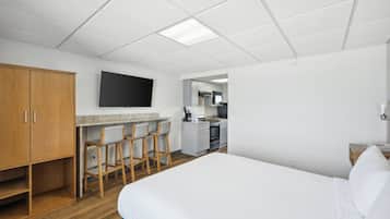 WiFi (free), bed sheets
