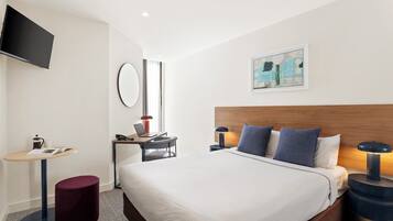 In-room safe, individually decorated, individually furnished, desk