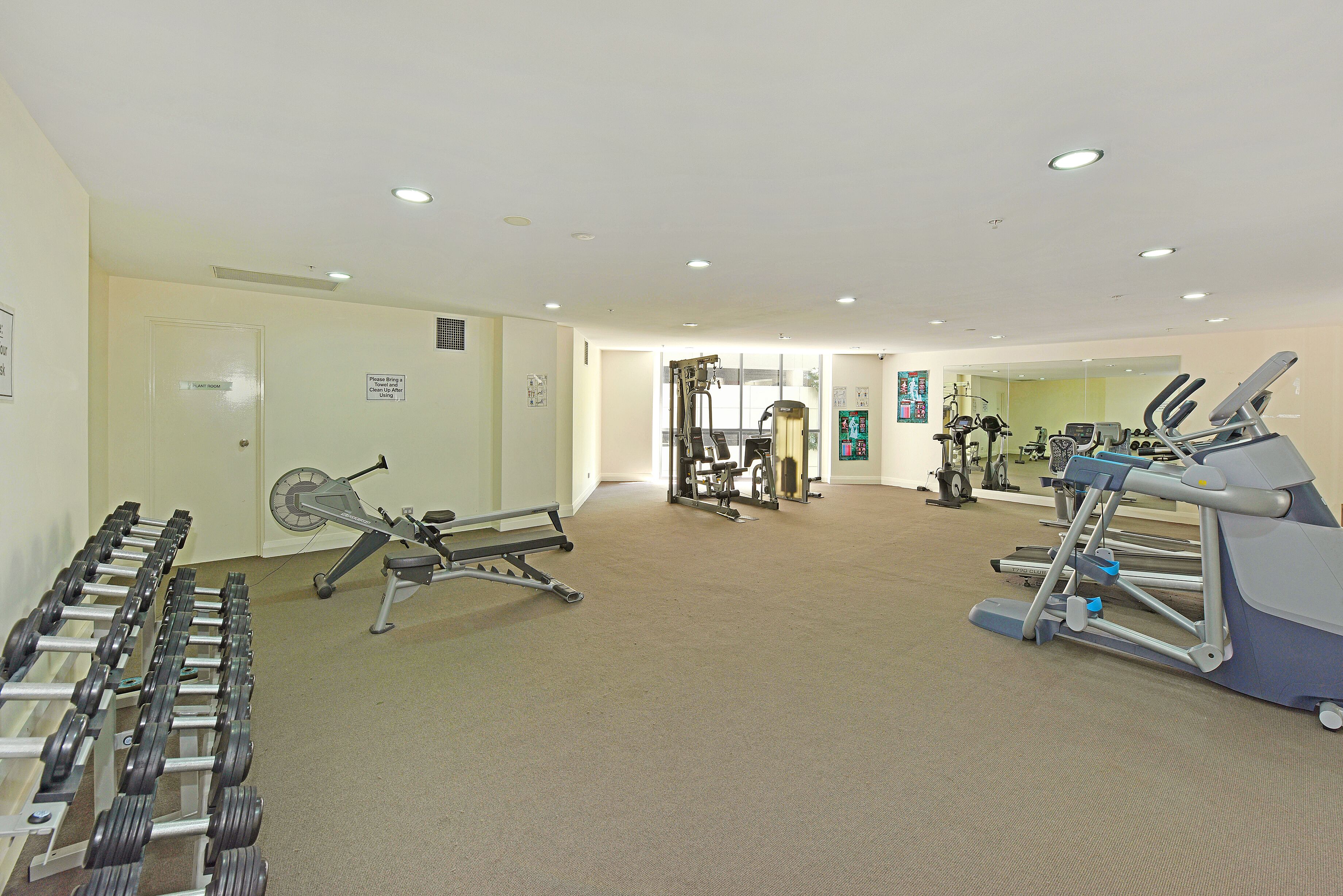 APX World Square — image 23