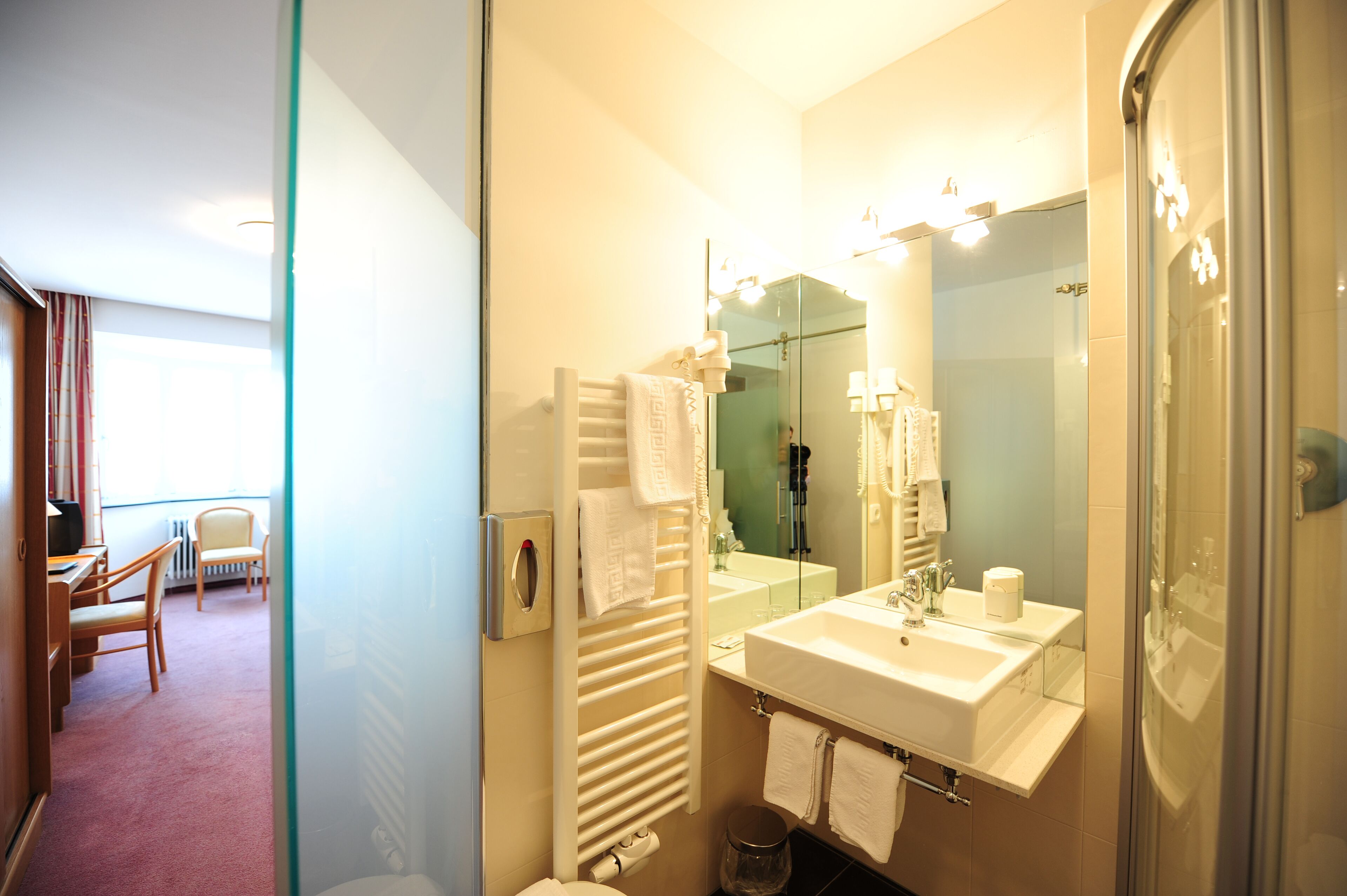 twin room | bathroom | hair dryer, towels