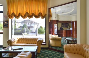 Lobby sitting area - Dropiluc (Druento)