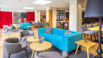 Lobby-Lounge