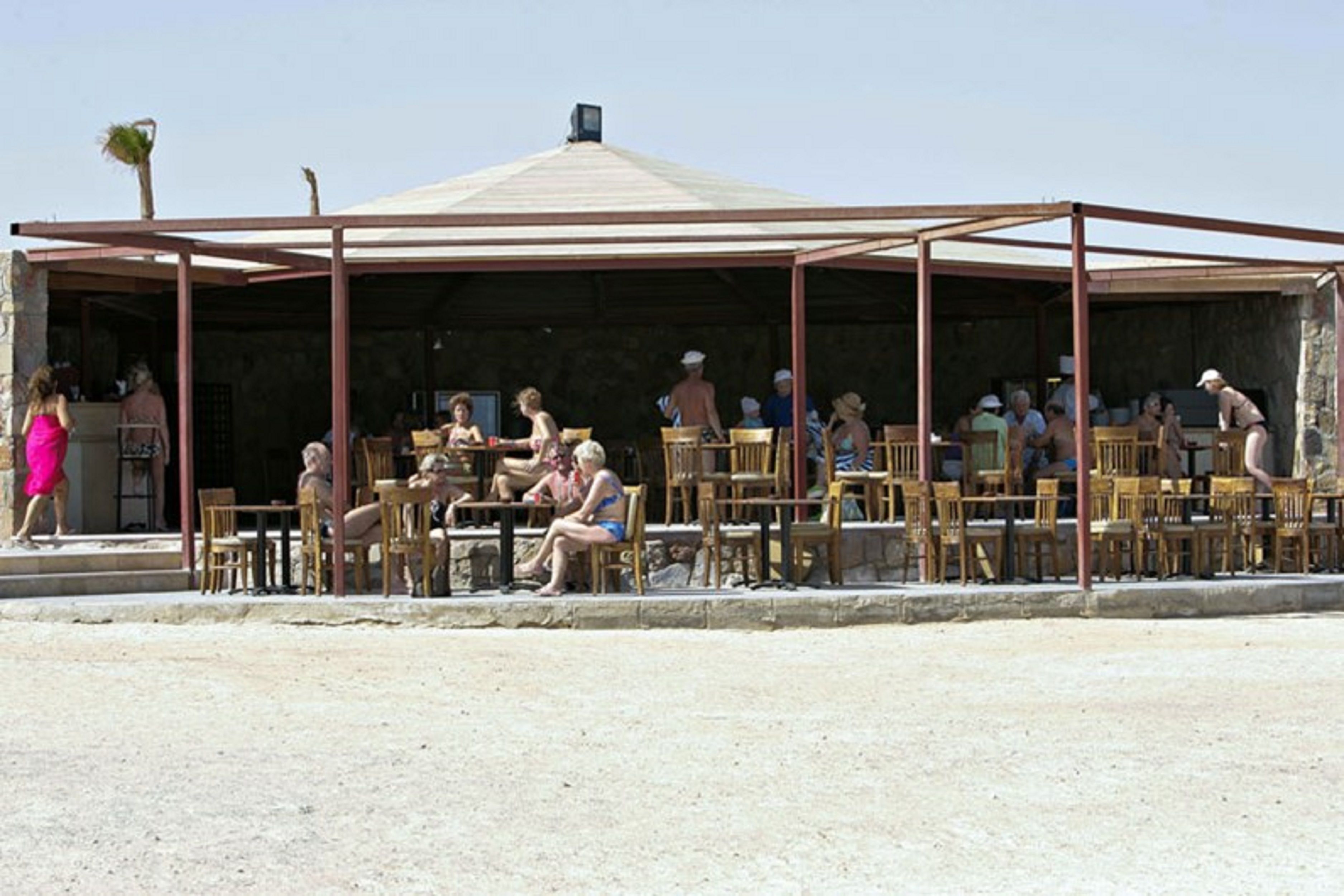 3 restaurants, italian cuisine