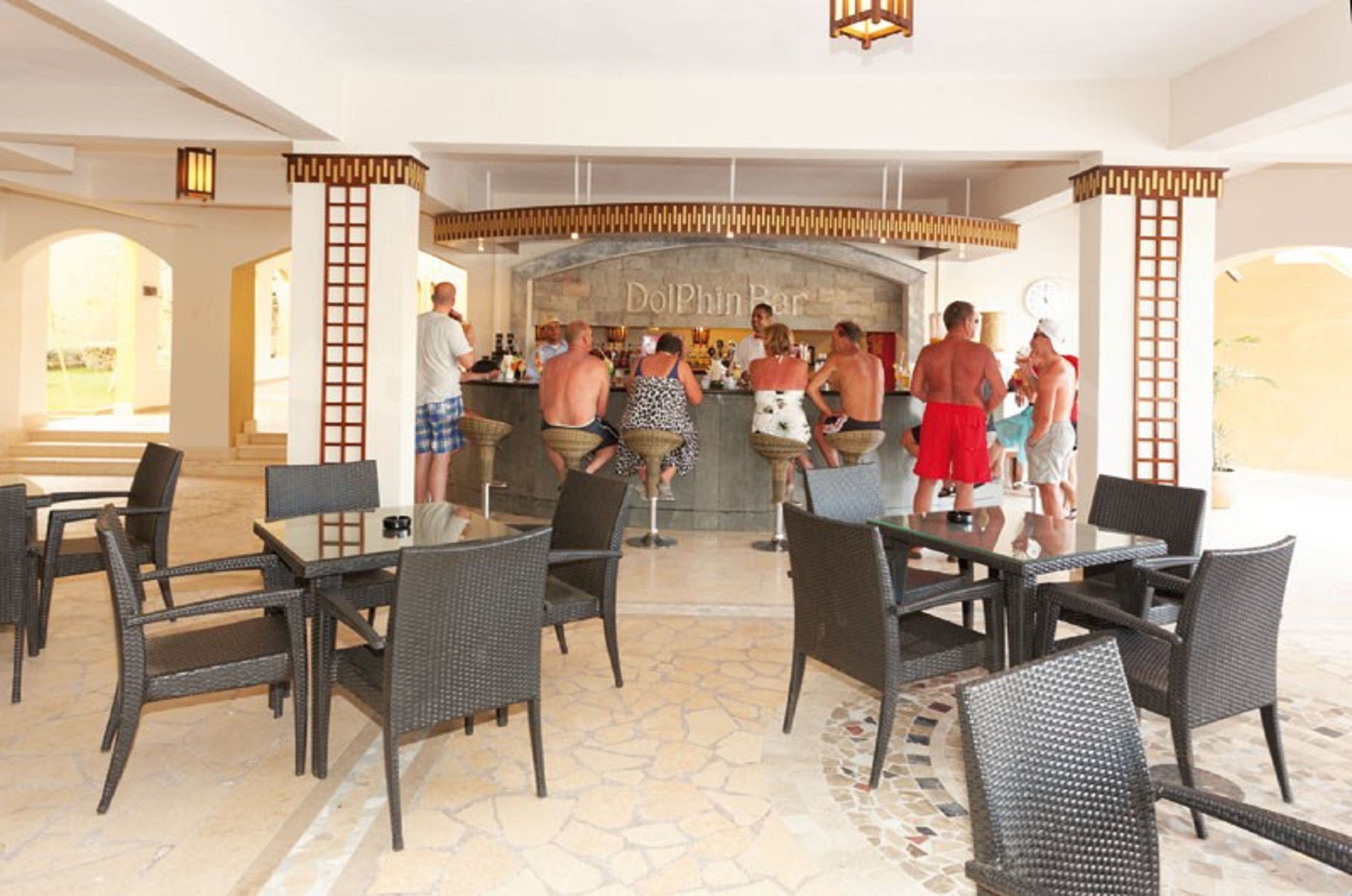 Bar ved bassenget