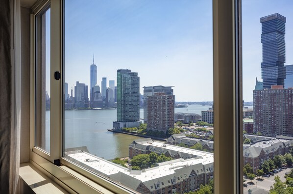 1 dormitori, roba de llit d'alta qualitat i cobrellits 