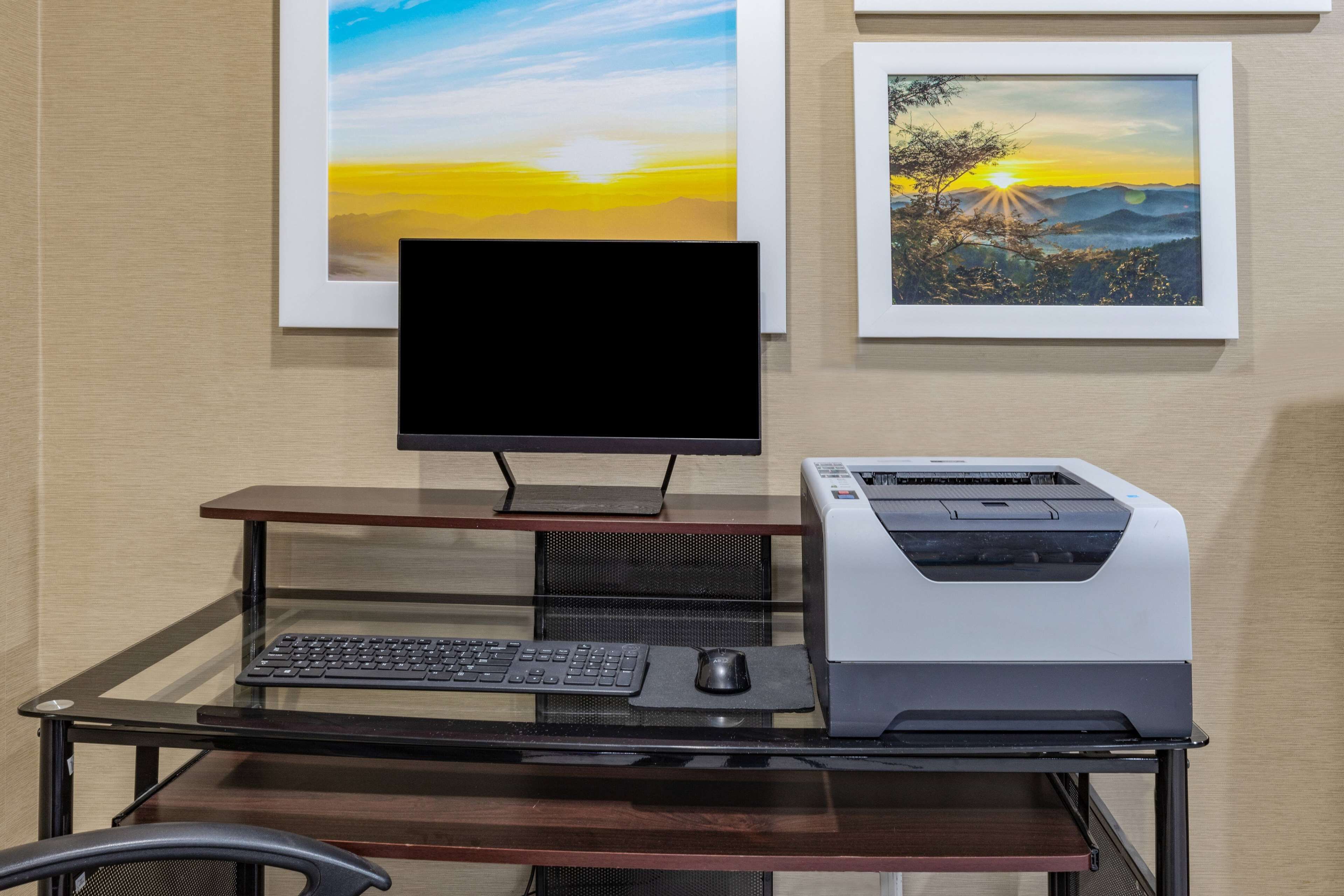 Foto - Days Inn & Suites by Wyndham San Antonio near Frost Bank Center