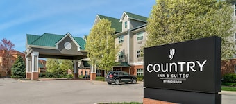 Country Inn & Suites by Radisson, Rossford - Toledo South