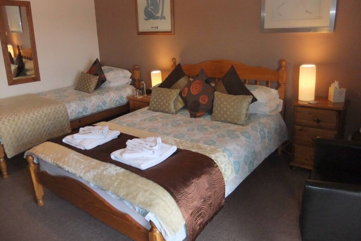 Family Triple Room, Ensuite ((2 Adults & 1 Child))