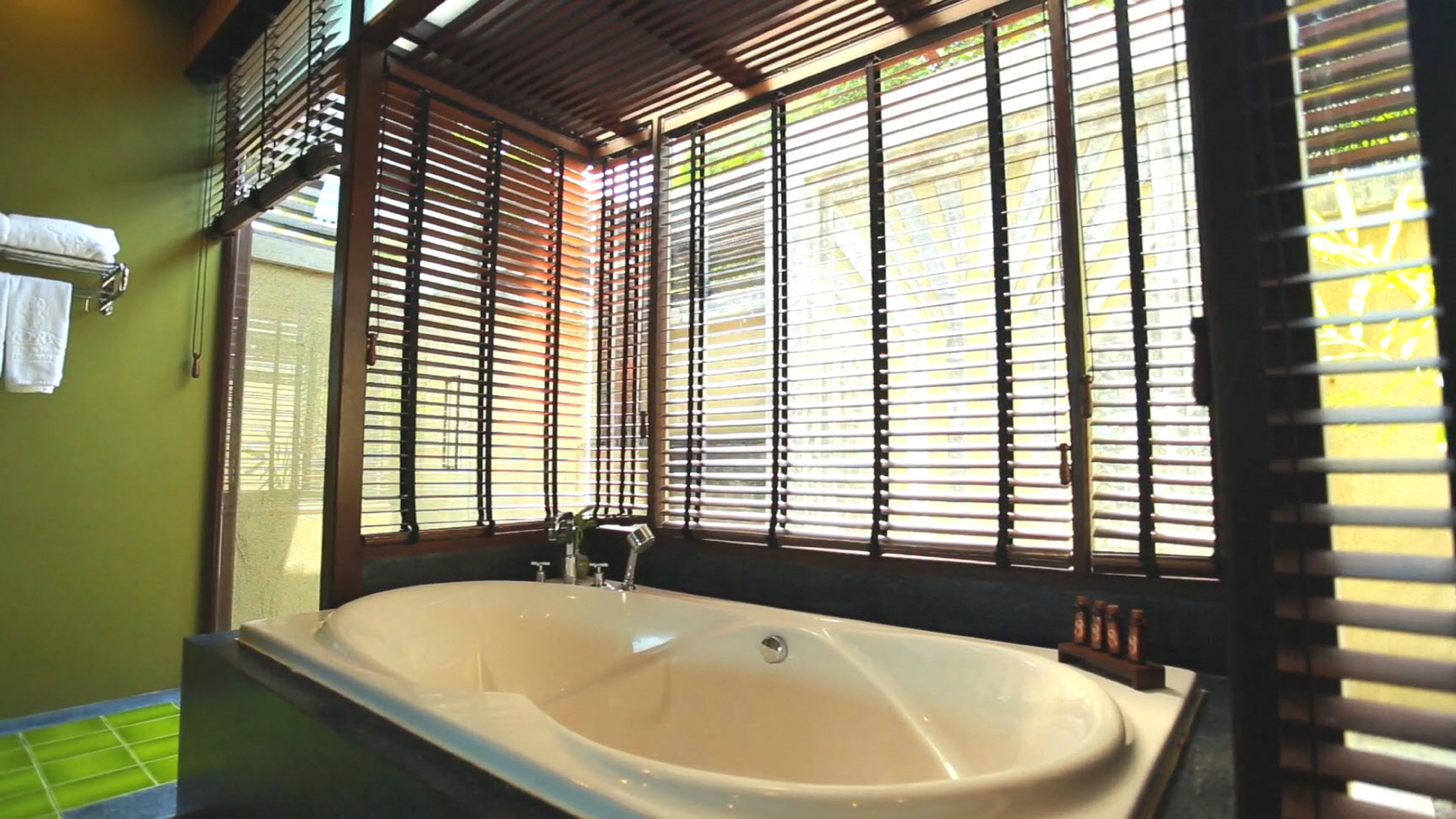 pool villa beachside (adult only) | deep-soaking bathtub