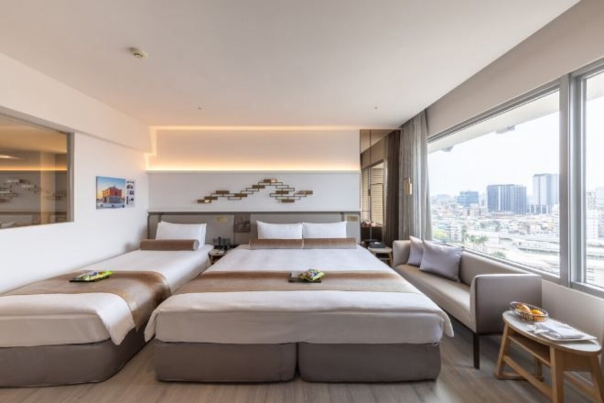 Premier Family Room