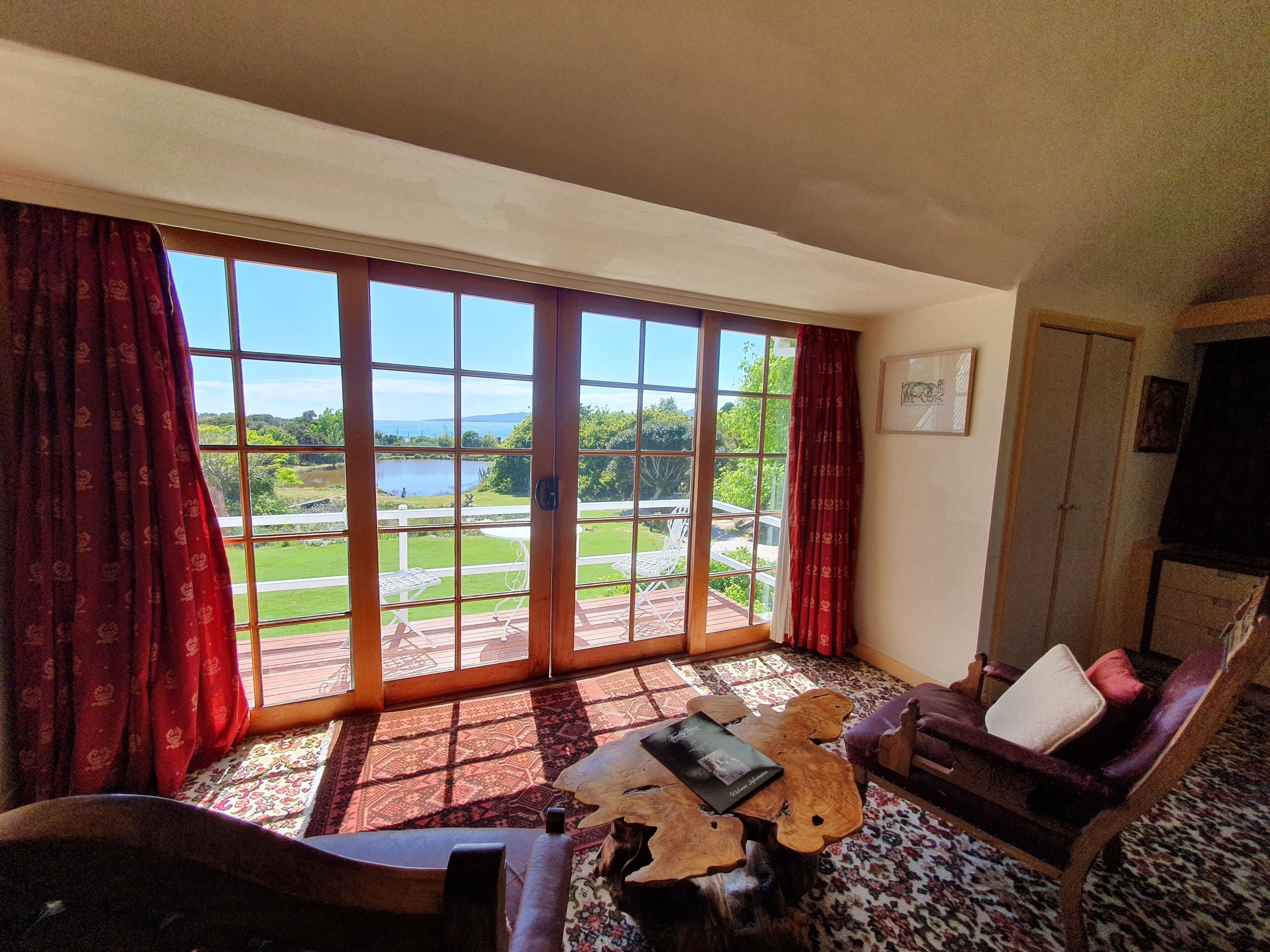 room, balcony, sea view | 1 bedroom, premium bedding, minibar, in-room safe