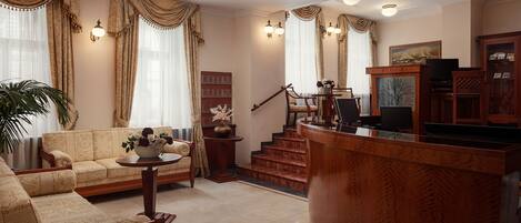 Zona de estar del vestíbulo