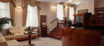 Amigo City Centre Hotel