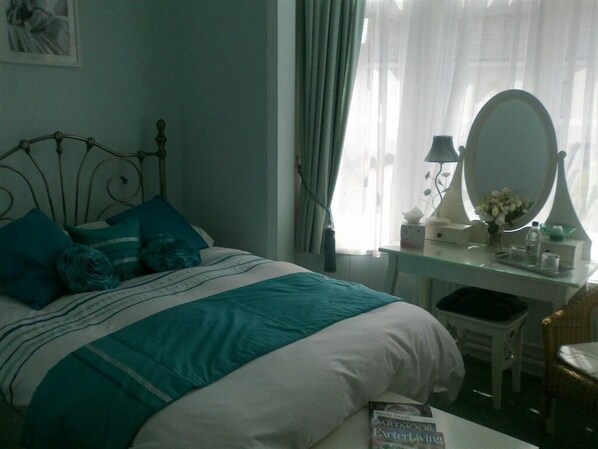 Chambre Deluxe avec salle de bains privée, 1 lit double