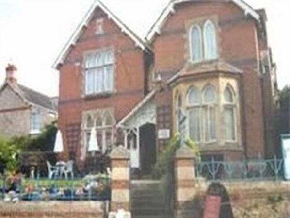Exterior - Courtenay House (Newton Abbot)