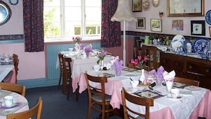 Restaurant - Courtenay House (Newton Abbot)