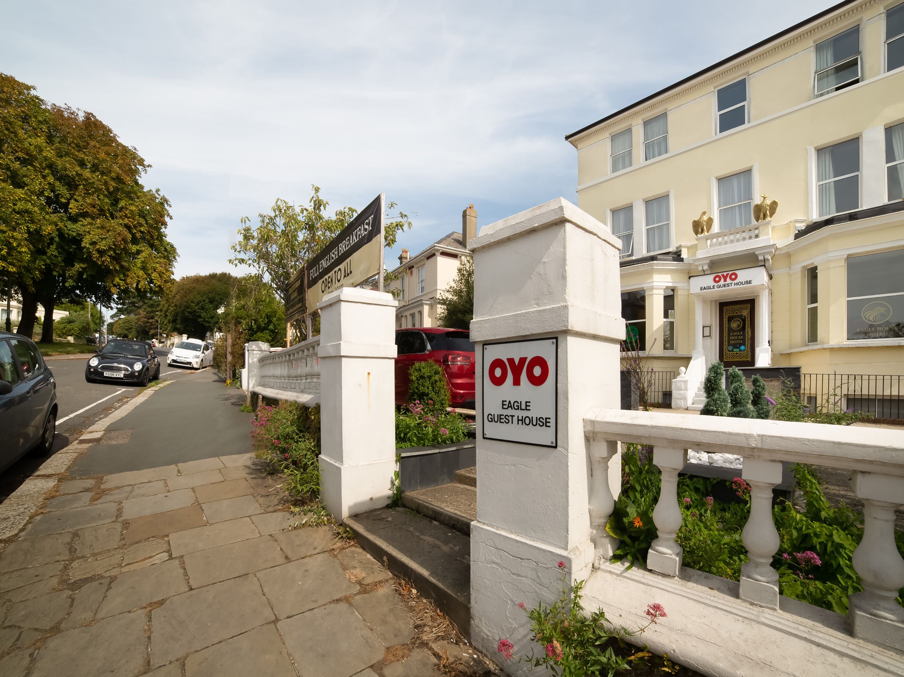 Photo - OYO Eagle House Hotel, St Leonards Hastings