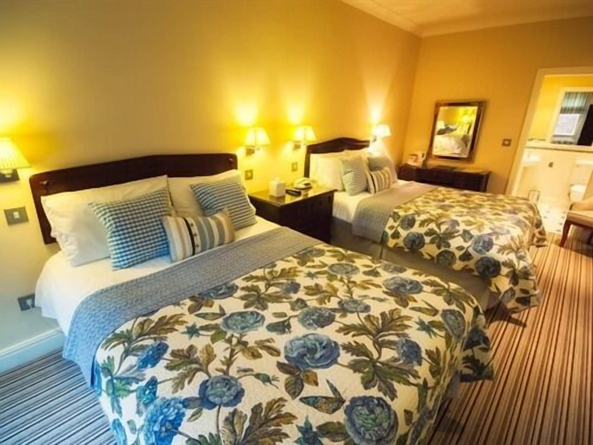 Chambre Deluxe avec lits jumeaux, salle de bains attenante