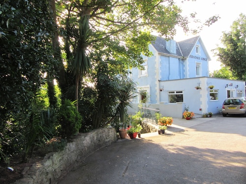 Ferndale - Lodge