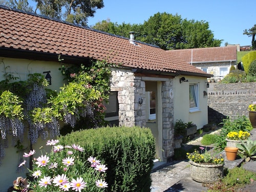 Greyfield Farm Cottages