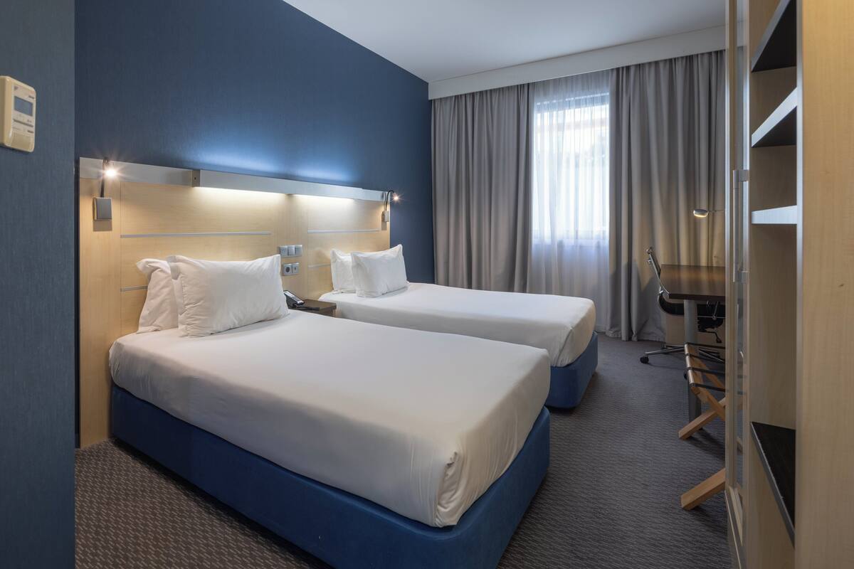 In-room safe, desk, soundproofing, iron/ironing board (on request)