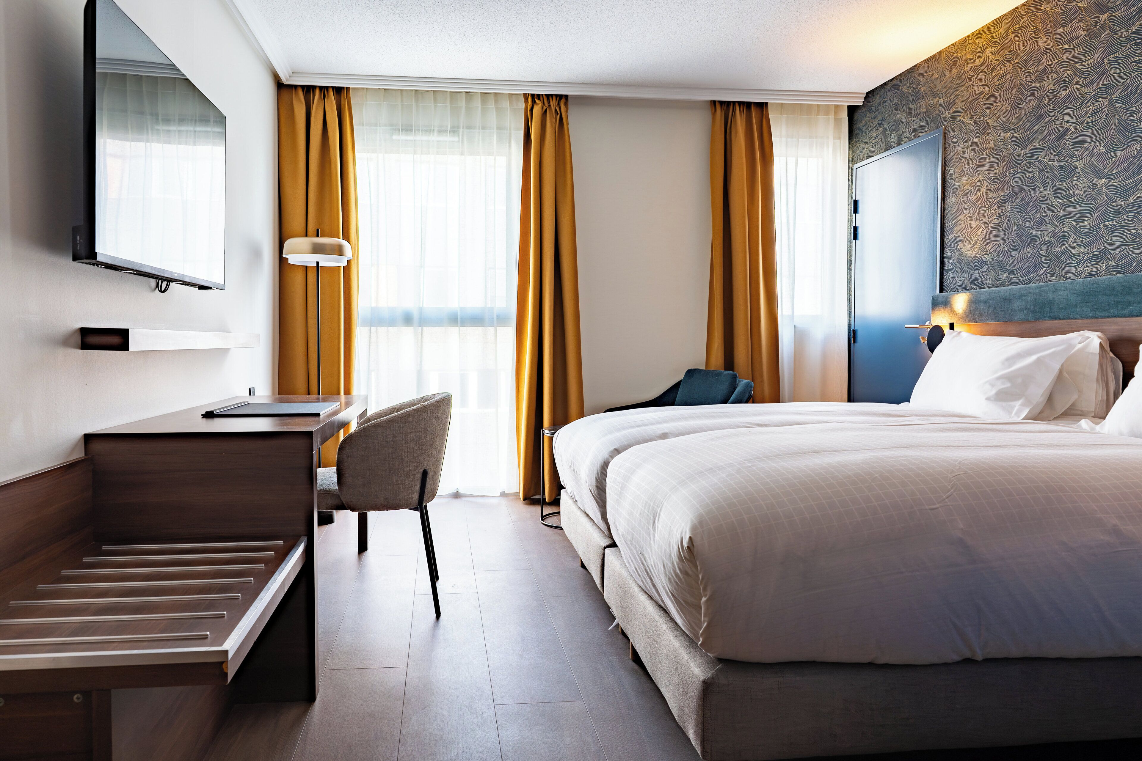 In-room safe, desk, soundproofing, iron/ironing board