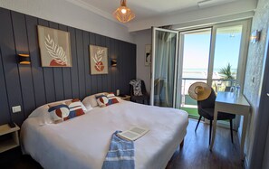 Kamar Standar | Brankas dan didekorasi berbeda-beda