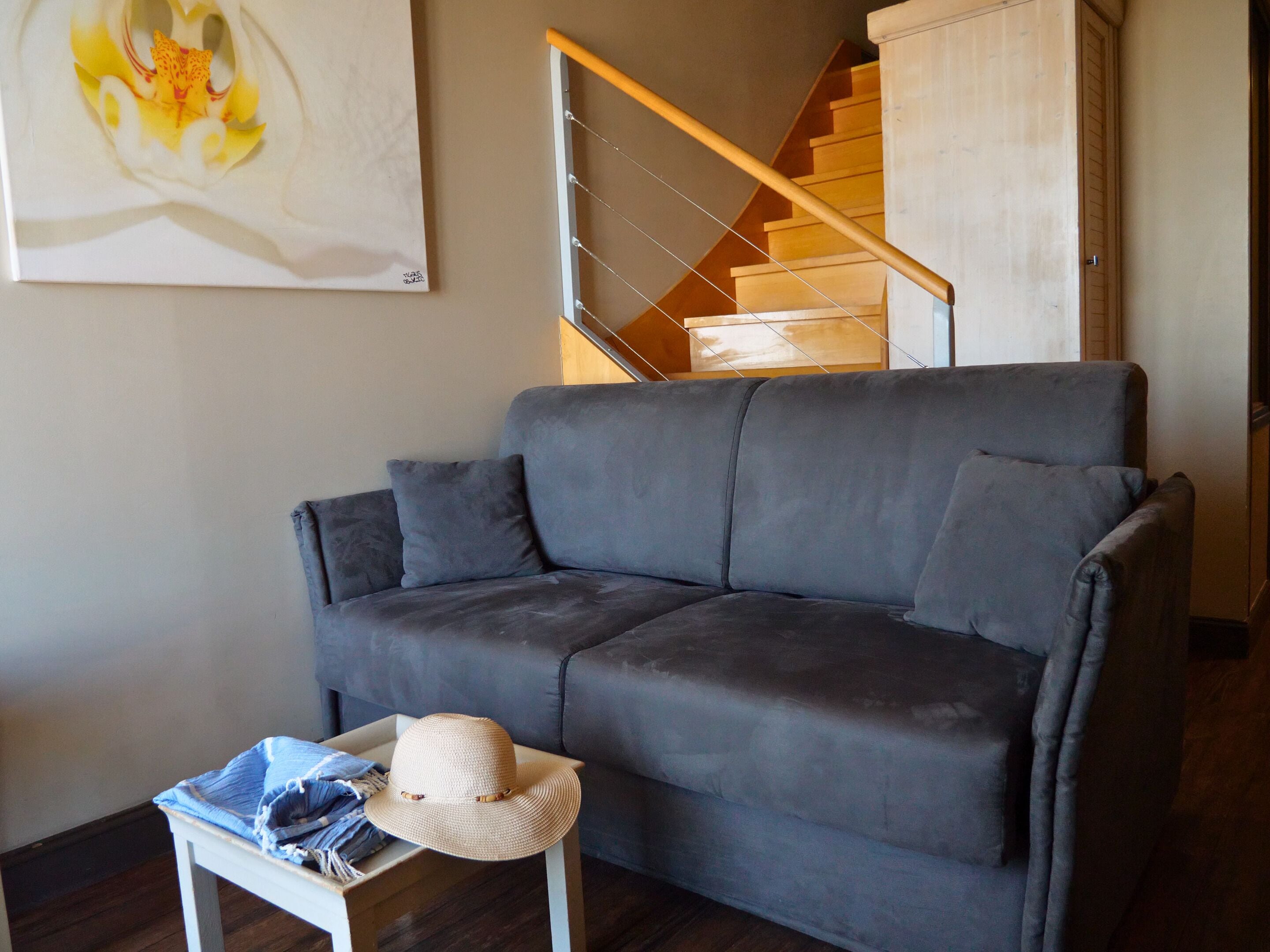 room | in-room safe, individually decorated, individually furnished, desk