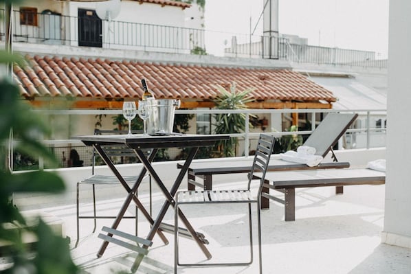 Deluxe Double Room | Balcony