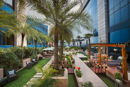 5 restaurants, breakfast, lunch, dinner served; Indian cuisine