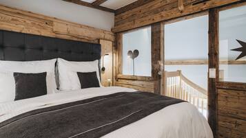 Maisonette Zimmer II | Zimmersafe, kostenloses WLAN, Bettwäsche