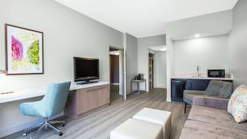 Habitación, 2 camas de matrimonio, accesible para personas con discapacidad | Ropa de cama de alta calidad y colchones con acolchado adicional