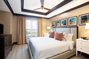 Deluxe Suite, One King Bed | Premium bedding, pillow-top beds, desk, blackout curtains - Hilton Garden Inn Palm Beach Gardens (Palm Beach Gardens)