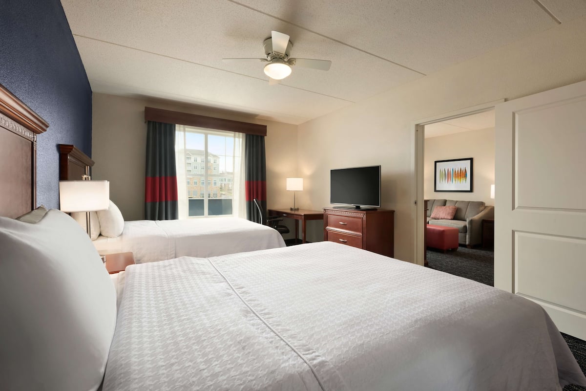 1 bedroom, hypo-allergenic bedding, down duvets, in-room safe