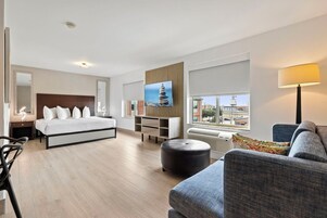 Roupas de cama premium, cofres nos quartos, individualmente mobiliados