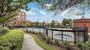 Alberca al aire libre