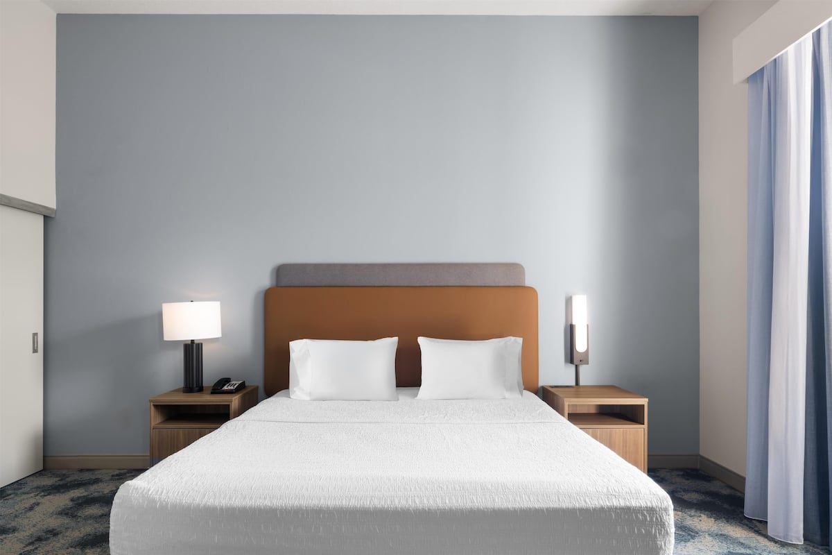 In-room safe, iron/ironing board, free cribs/infant beds, free WiFi