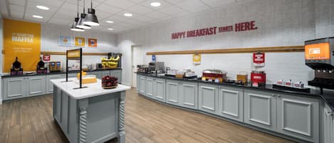 Free daily continental breakfast