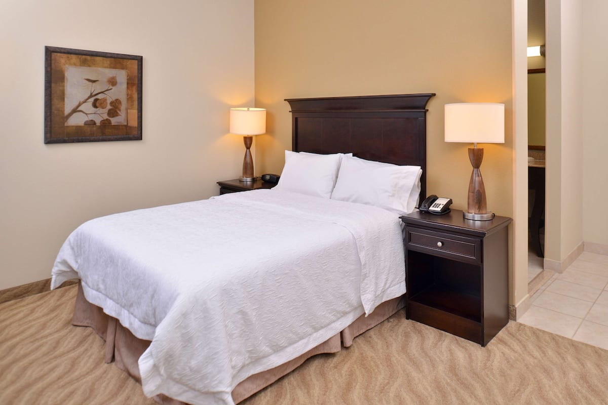 In-room safe, iron/ironing board, free WiFi, bed sheets