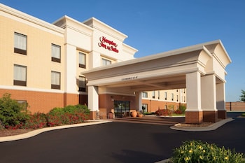 Hampton Inn & Suites Chicago/St. Charles