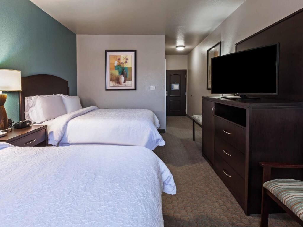 In-room safe, desk, laptop workspace, blackout curtains