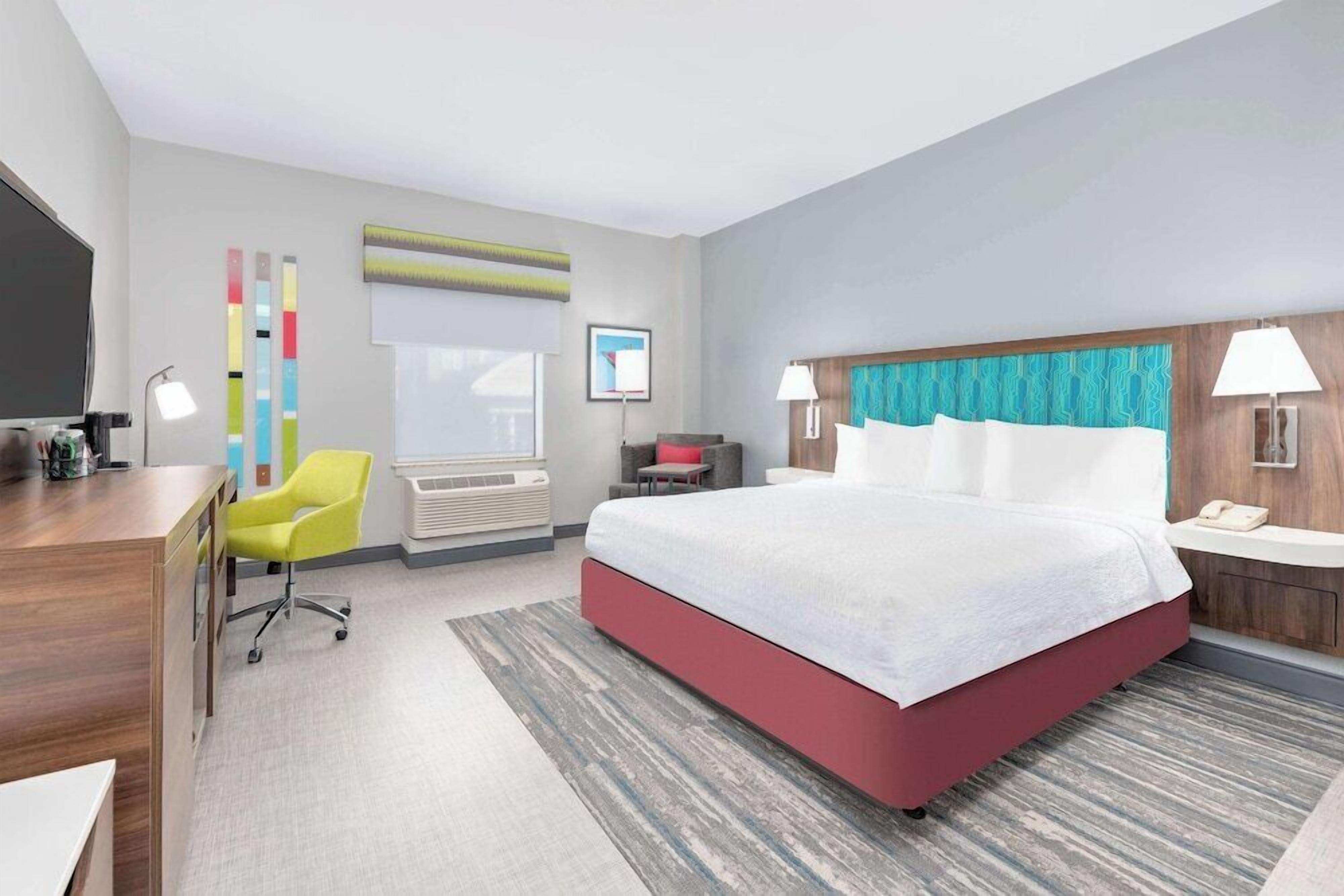 In-room safe, desk, laptop workspace, blackout curtains