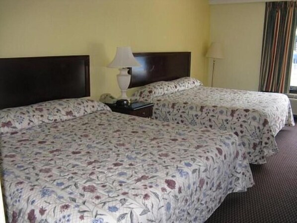 Fer et planche à repasser, accès au Wi-Fi (inclus)