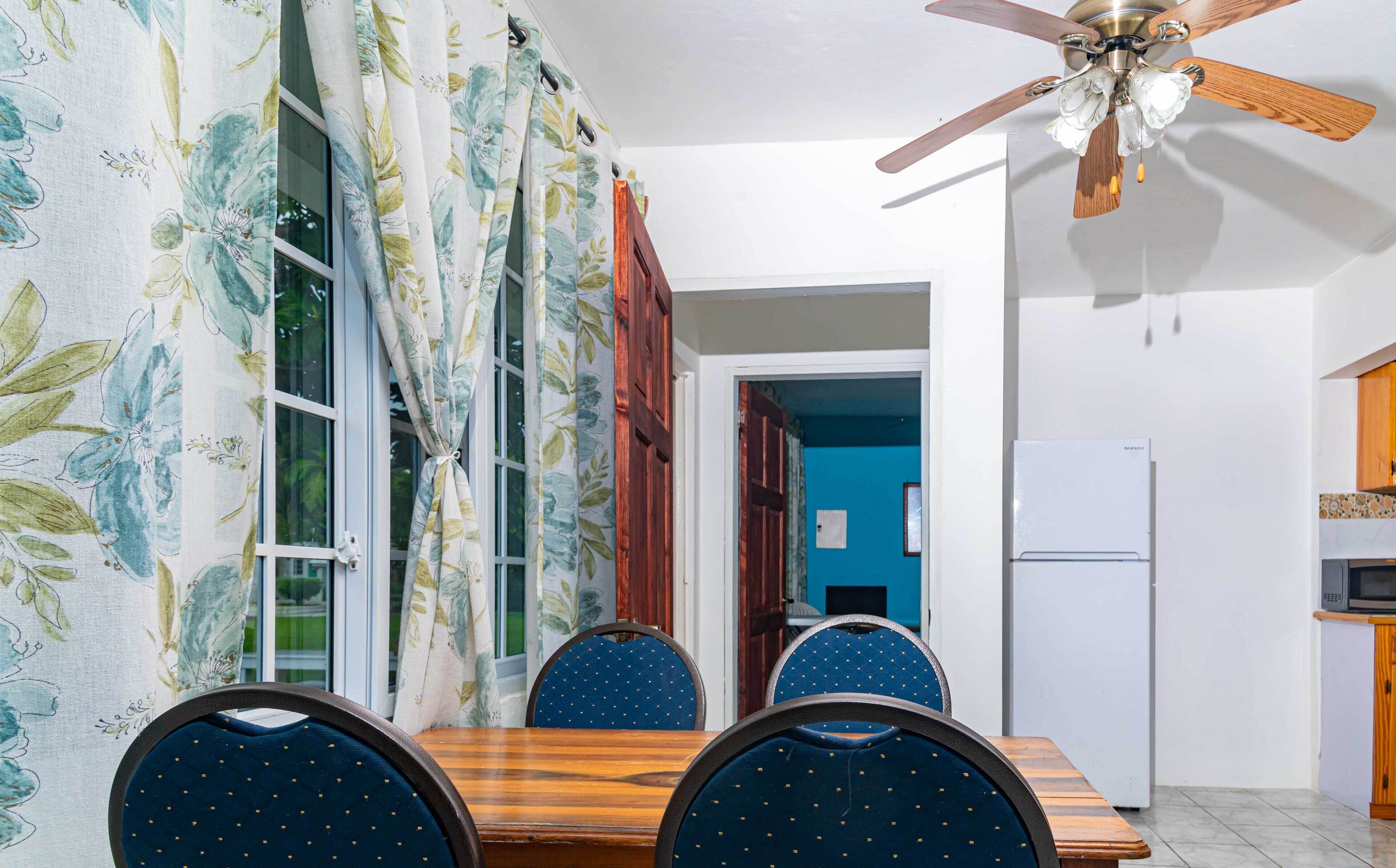 Deluxe Room with Kitchen | Área de sala de estar