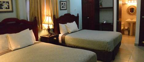 1 bedroom, premium bedding, in-room safe, individually decorated