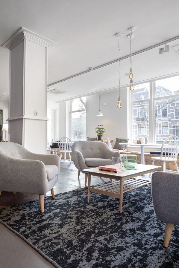 منطقة الجلوس في الردهة